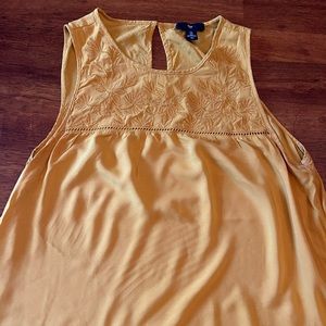 Gap Golden Yellow Tank size Large